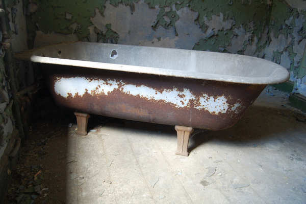 Bathtub Repairs Indianapolis IN - Antique Standalone Cast Iron Clawfoot Costs